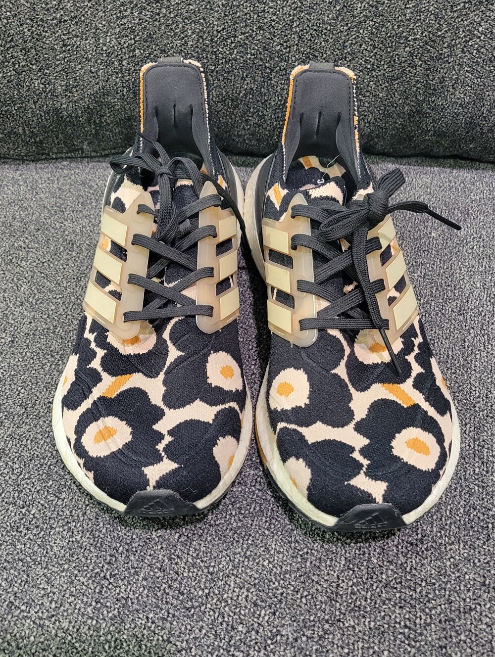 Adidas x Marimekko Unikko ULTRABOOST 21 Womens Black Blush Gold 8 1/2 Shoes - Picture 3 of 7